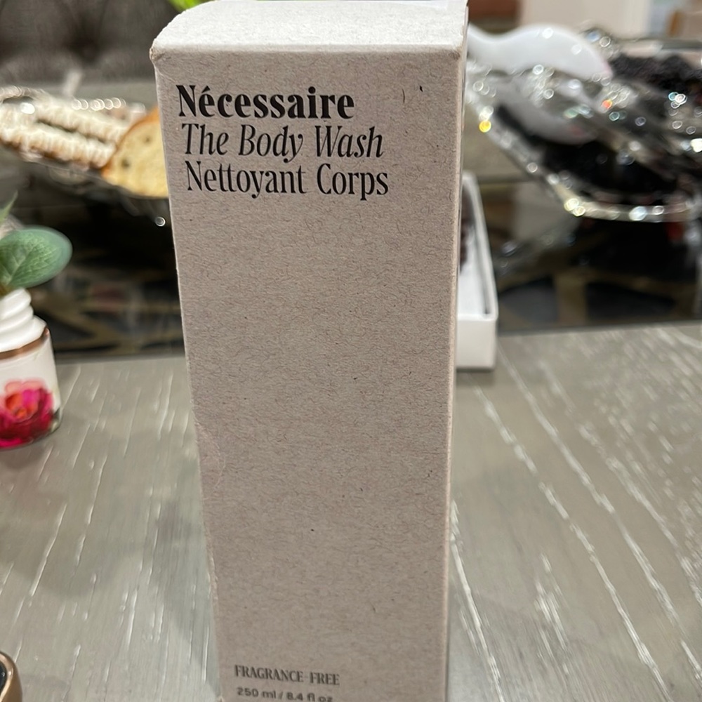 Necessaire The Body Wash